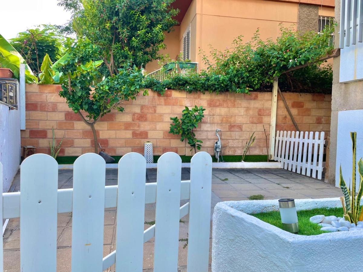 Las Brisas 1 By Sunhousescanarias لاس بالماس دي غران كاناريا المظهر الخارجي الصورة